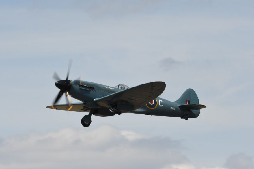 Farnborough International Airshow announces flying display