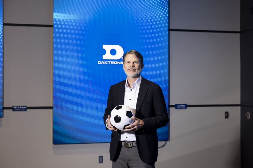 Football in focus: Daktronics and Trumpf combine on the big screen