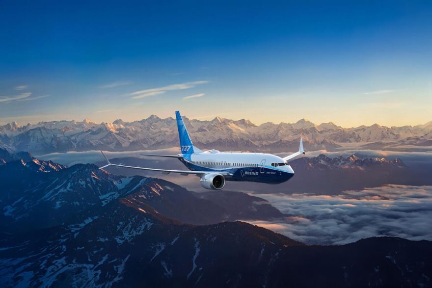 FAA certifies new Boeing 737-7