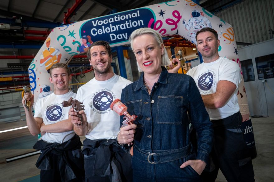 Report shows students opting for apprenticeships over university