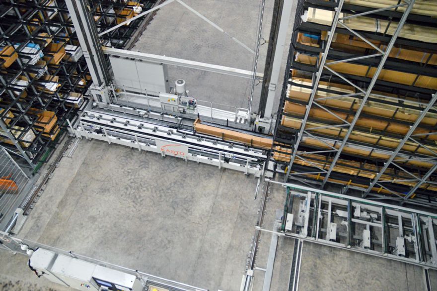 Intelligent-automation-doubles-warehouse-capacity