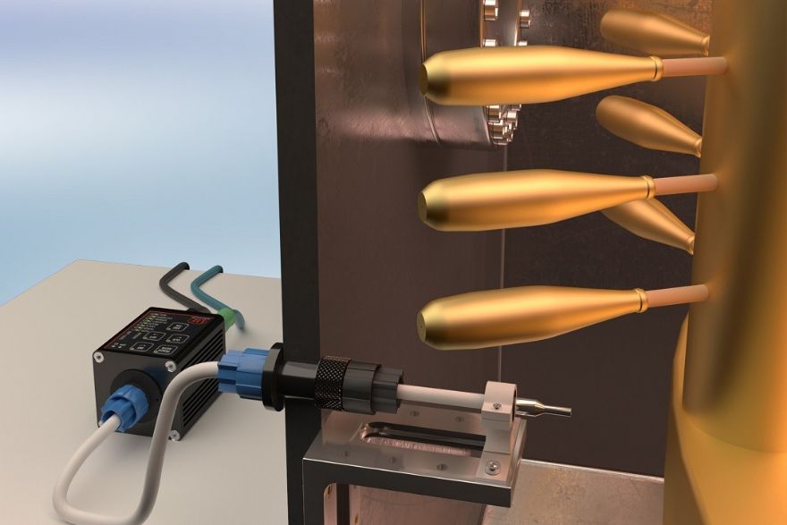 High precision inline colour inspection of vacuum coatings