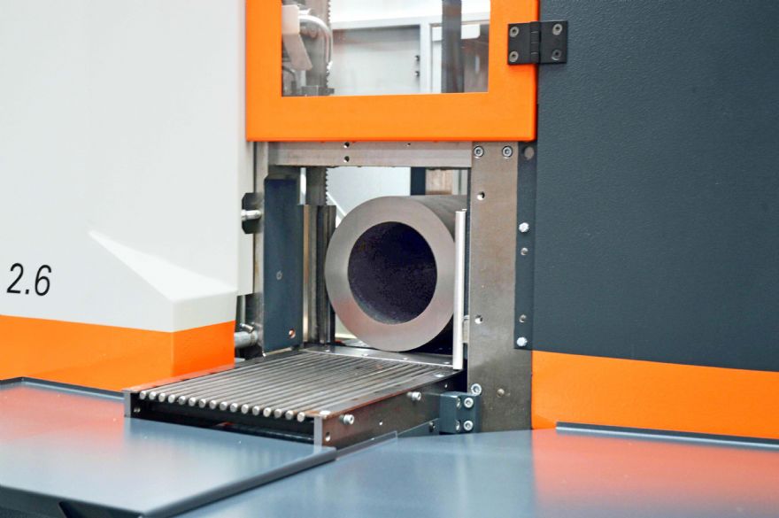Kasto introduces new vertical bandsaw