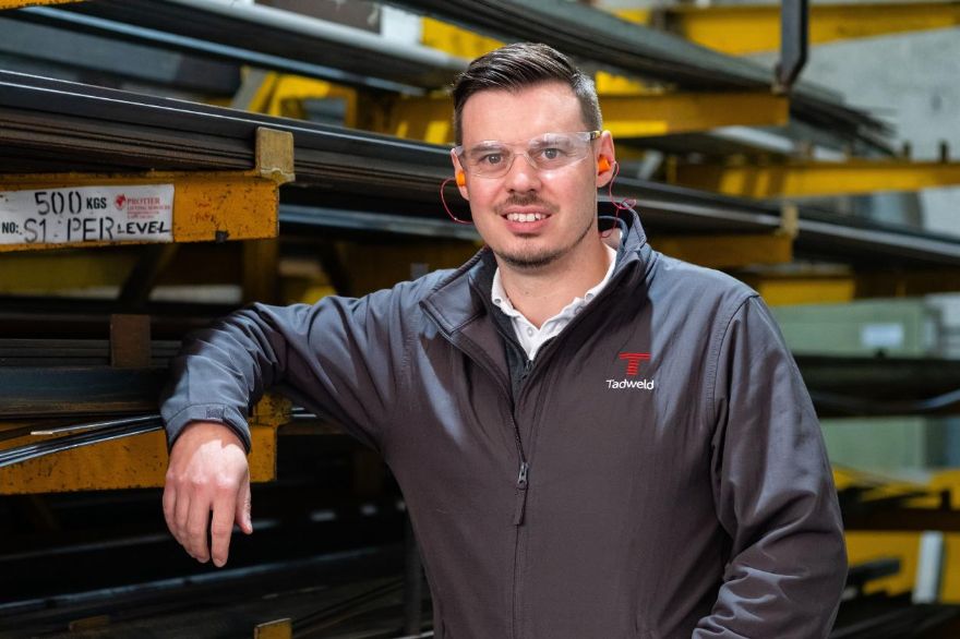 AI adoption gap challenges UK manufacturers
