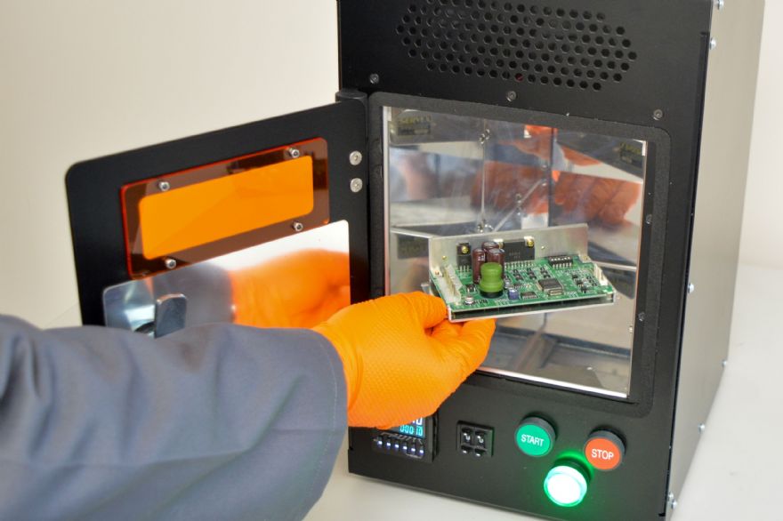 Intertronics launches IUV301 benchtop LED UV curing chamber 