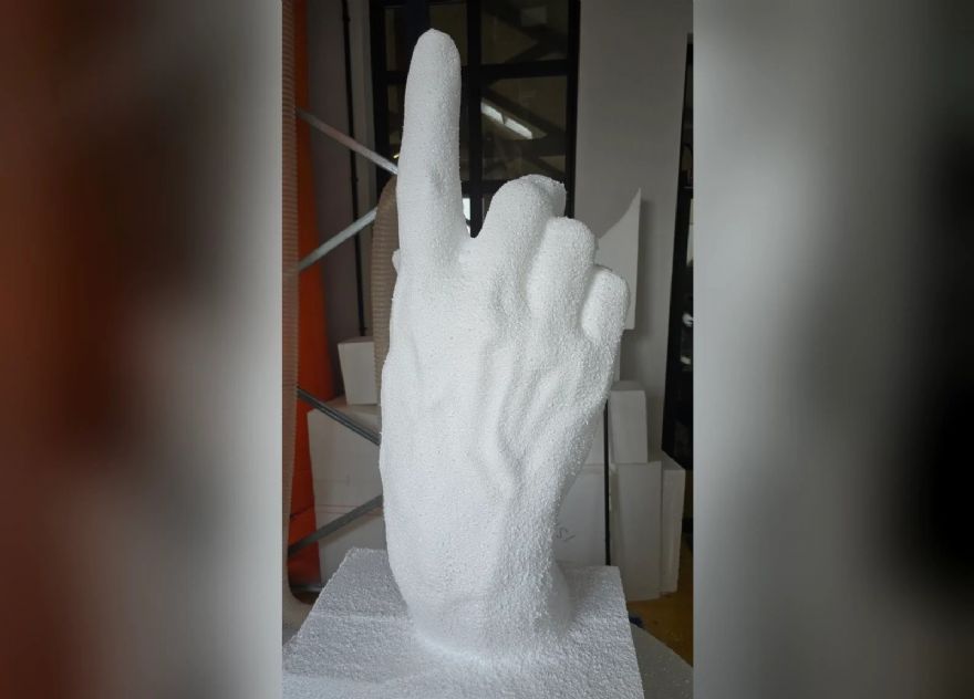 Robot programming delivers giant sculpture in just 30 minutes