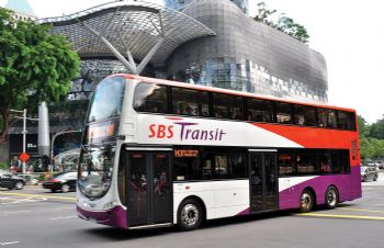 Trade Minister sings the praises of bus maker