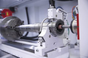 Internal grinder for long workpieces