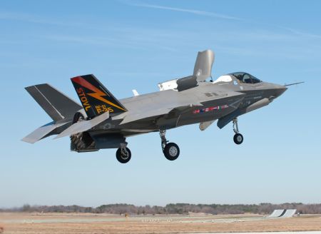 F35