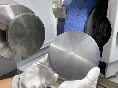 Kellenberger pic 02 Puckfertigung